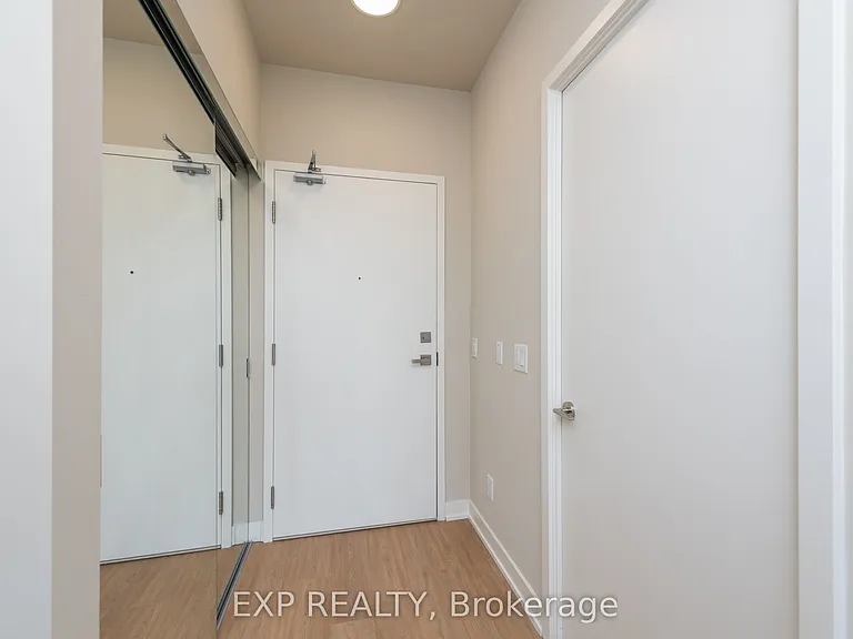 10 Deerlick Ct #505 — Photo 18
