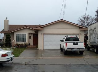 1001 Circle Dr, Salinas, CA 93905