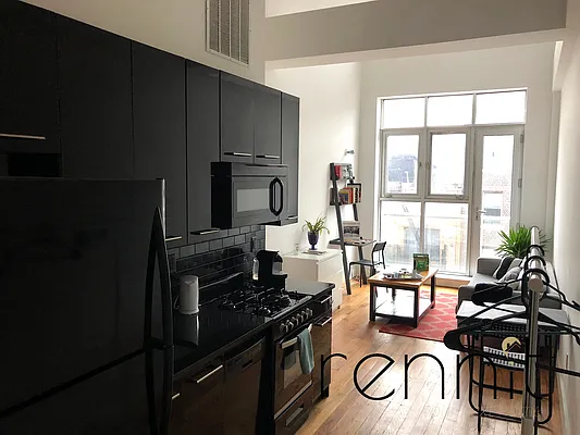 Rented by Rennit Inc. | media 33