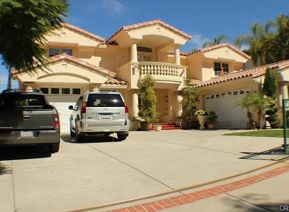 2nd image of 2809 Countrywood Ln