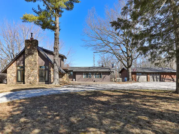 2525 Beacon Hill Loop, Strafford, MO 65757