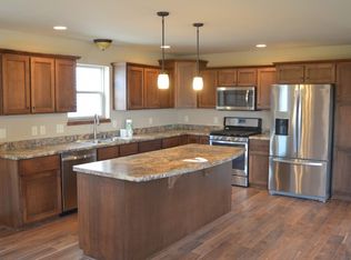 248 Sugar Maple Ln, Verona, WI 53593