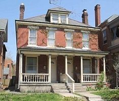 2nd image of 330 W Hubbard Ave #330