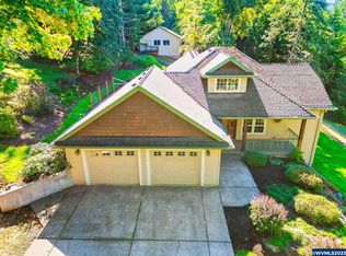 6105 Kings Ridge Rd, Dallas, OR 97338