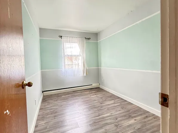 54 Bay 22nd Street image 8 of 15