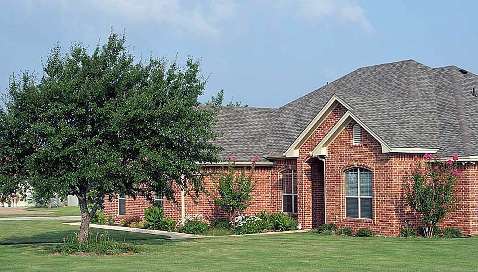1st image of 106 Fairway Dr