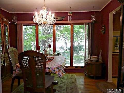 4th image of 6 Evergreen Ln