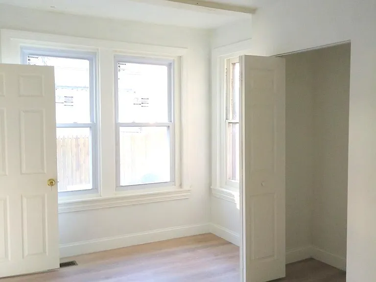 317 N 33rd St #1 — Photo 17