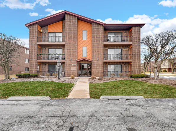 15700 Revere Ct APT F, Oak Forest, IL 60452