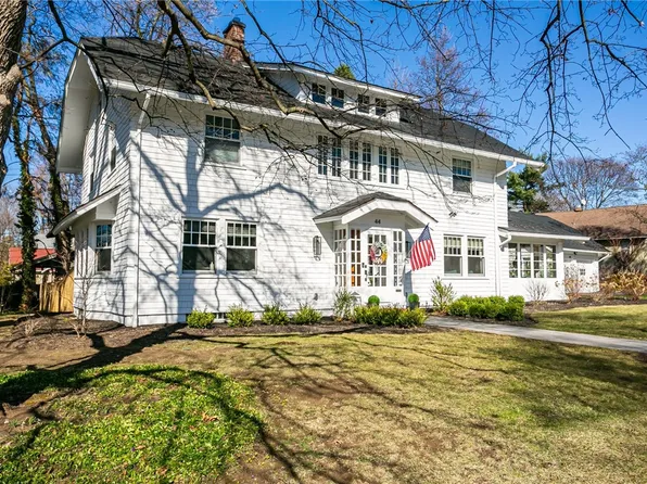 44 Lincoln Ave, Pittsford, NY 14534