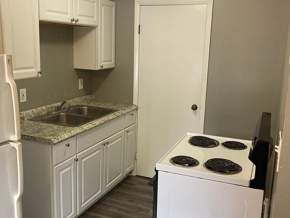 105 Hobart St 5, Cadillac, MI 49601 Zillow