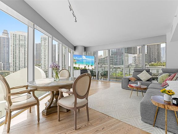 2nd image of 92 SW 3rd St APT 1201