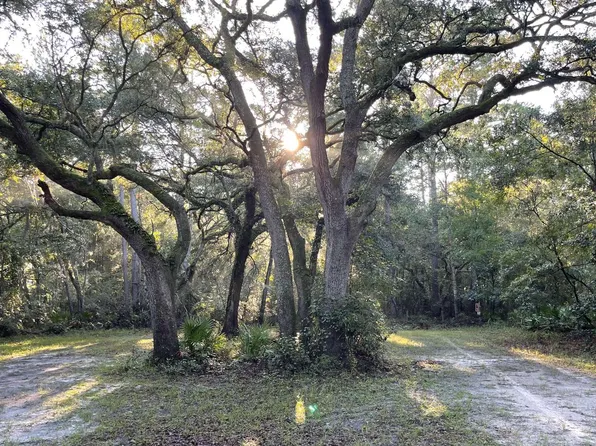 188th Pl, Mc Alpin, FL 32062