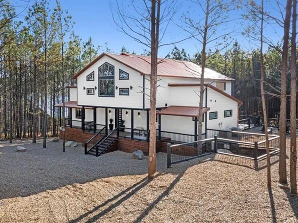 71 Bear Pine Trl, Broken Bow, OK 74728