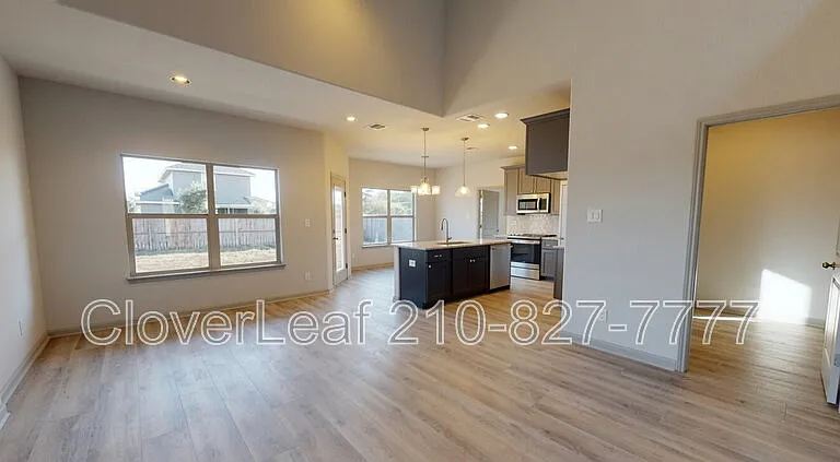 3830 Key West Way — Photo 4