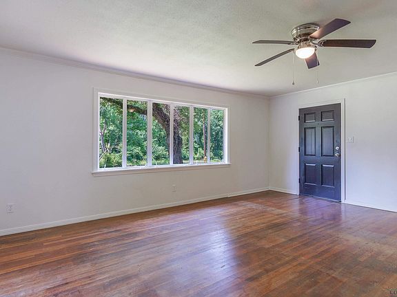 5th image of 135 W Jewel Dr