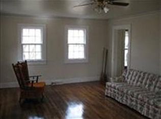 127 Connecticut Ave, Greer, SC 29650