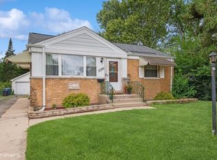 2506 Rusty Dr, Des Plaines, IL 60018