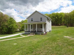 402 Rose Rd, Ligonier, PA 15658