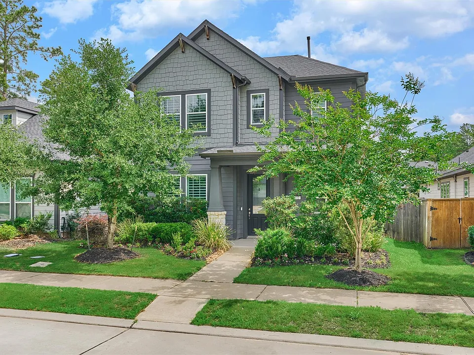 222 Thistle Dr