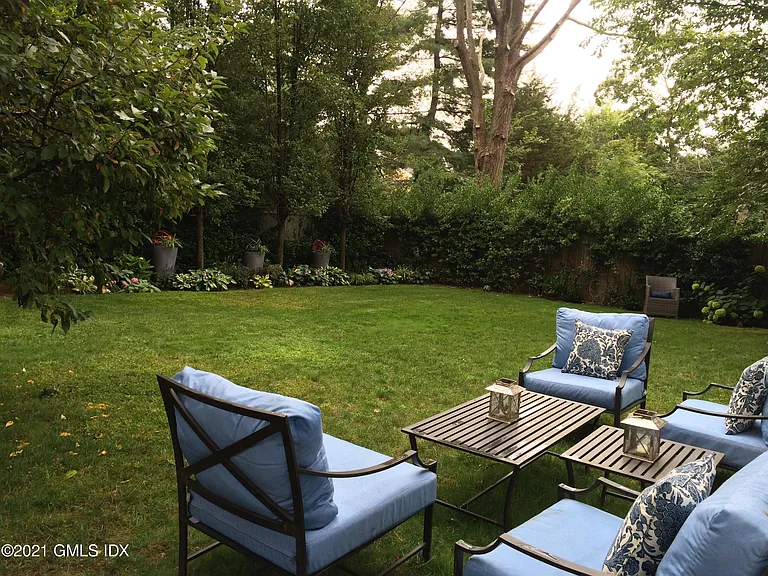 25 Arnold St — Photo 12