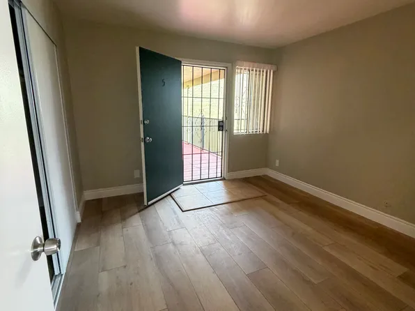 2124 90th Ave #5, Oakland, CA 94603