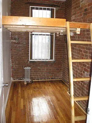 Rented by Tower Brokerage | media 41