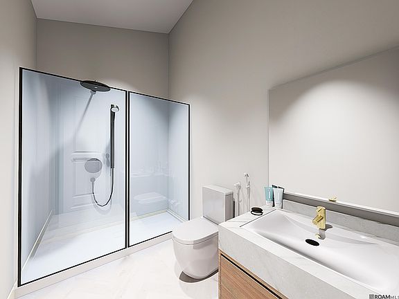 3rd image of 2055 Alabama St