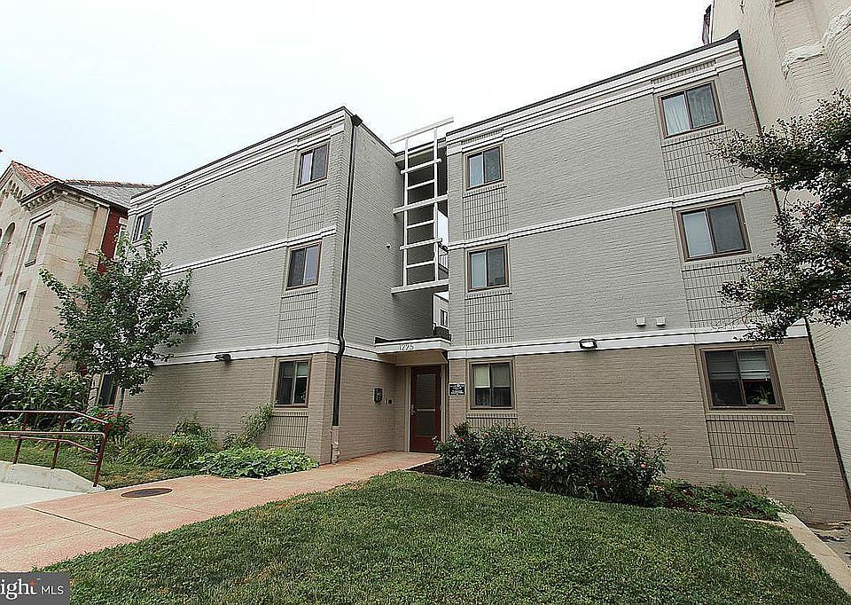 1st image of 1225 Fairmont St NW APT 301
