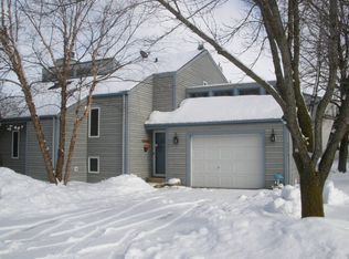 4068 Golf Valley Dr APT 1C, Sturgeon Bay, WI 54235