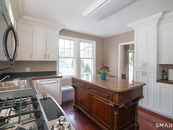 4th image of 153 Norwich Westerly Road
