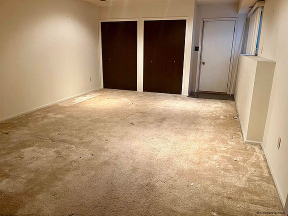 5th image of 201 Cascade Ave