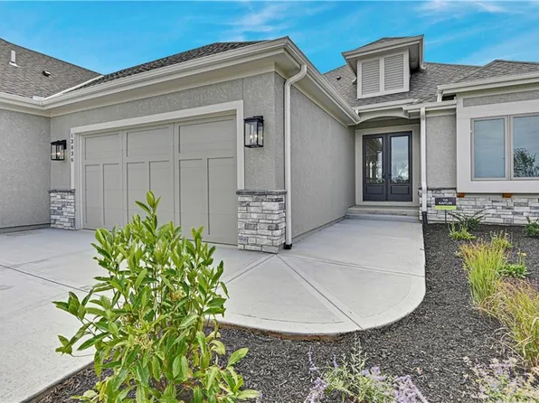 13036 S Constance St, Olathe, KS 66062