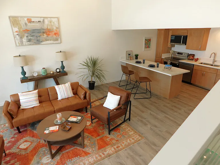 665 W 2nd St #2 — Photo 13