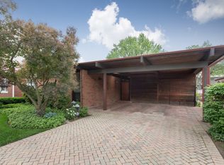 1909 Garden St, Park Ridge, IL 60068