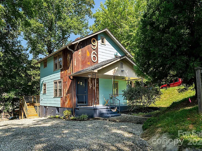 96 Barnard Ave — Photo 1