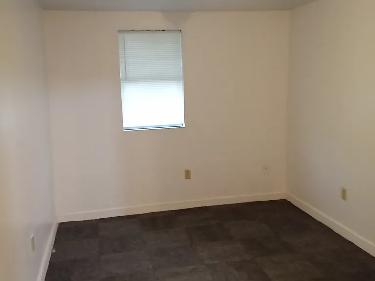 1724 Old Roman St — Photo 19