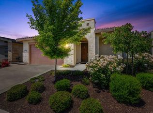 9097 Starry Night Ln, Roseville, CA