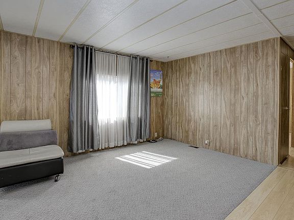 5th image of 2878 Moss Hollow Dr