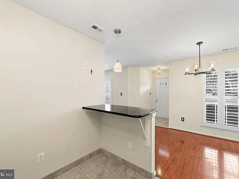 254 Steeplechase Ct — Photo 8