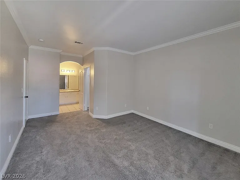 5525 W Flamingo Rd #2040 — Photo 9