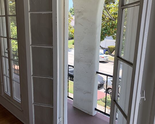 4th image of 1226 Smithwood Dr APT 3
