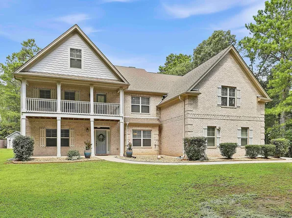 114 Ranan Ln, Newnan, GA 30263