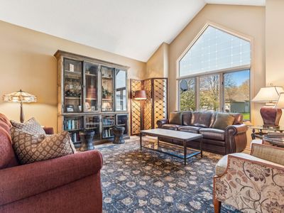 1170 Ashley Ln, Saint Paul, MN, 55115