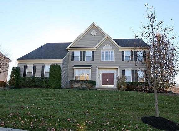 5th image of 157 Candlewyck Dr