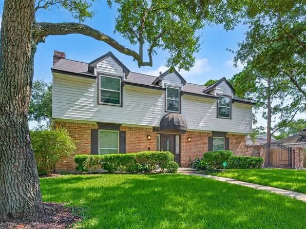 11315 Olympia Dr, Houston, TX 77077