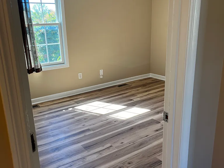 1344 Sequoia Dr — Photo 4