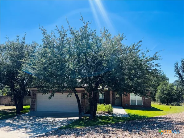 2214 Teton Ave, Lampasas, TX 76550