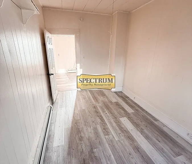 22 Gold St #3 — Photo 4