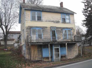 2 School St, Johnsonville, NY 12094